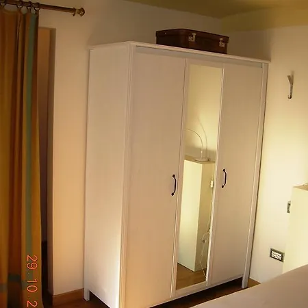 Guest house Lo